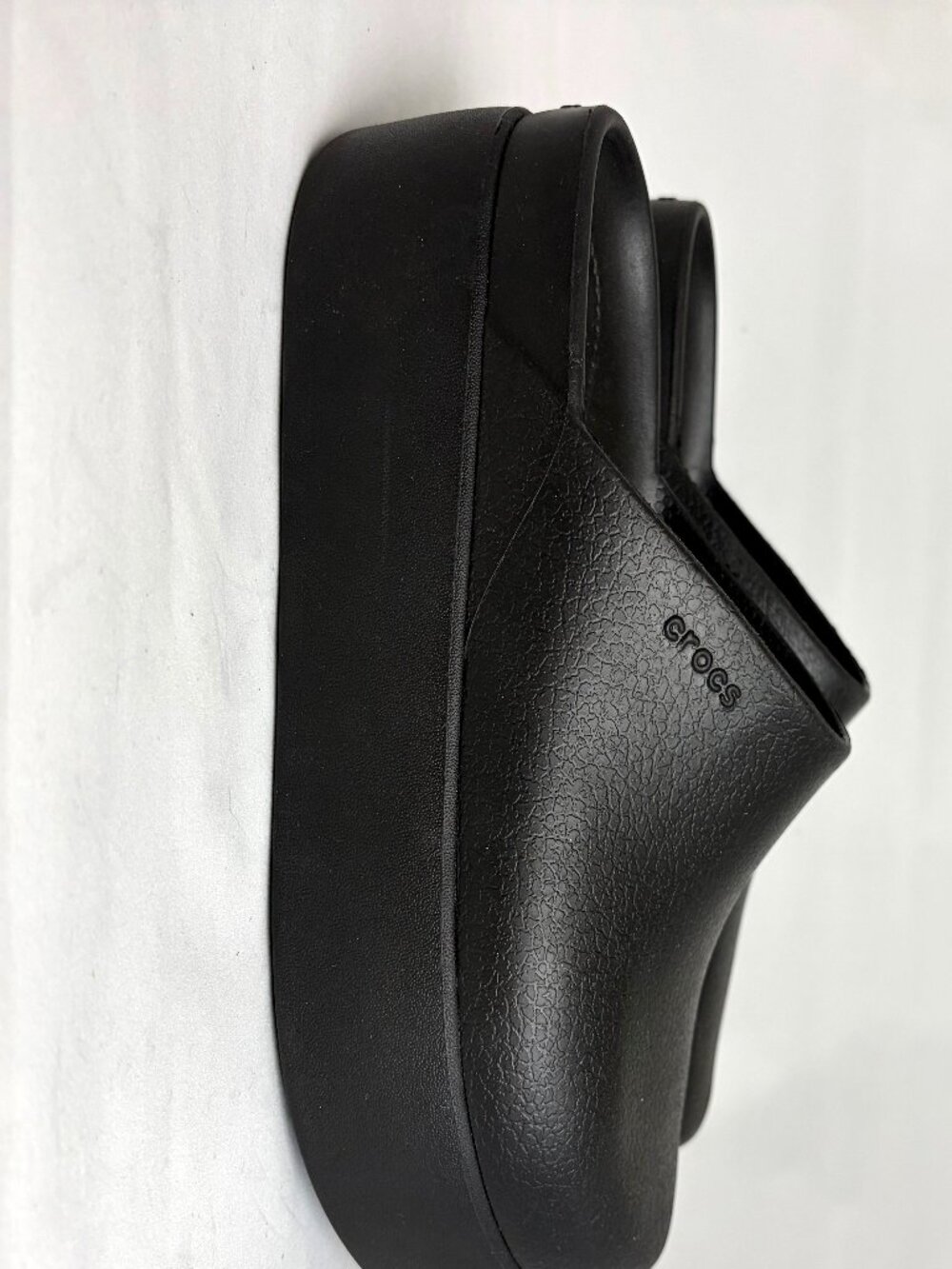 Crocs Platform Slides - Picture 2 of 5